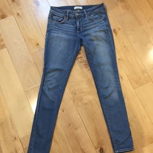 Abercrombie & Fitch light wash skinny jeans